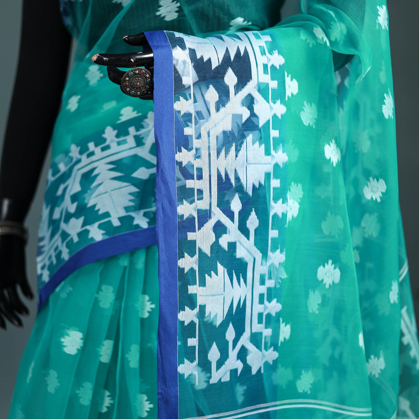 Bengal Pure Muslin Handloom Jamdani Saree 21