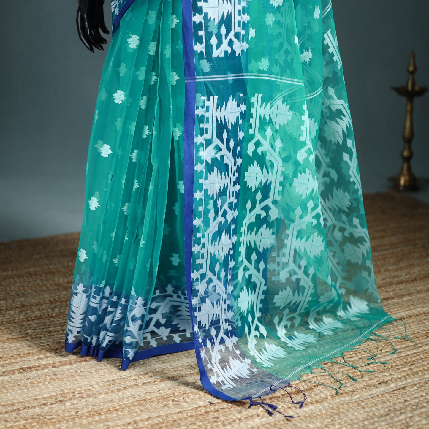 Bengal Pure Muslin Handloom Jamdani Saree 21