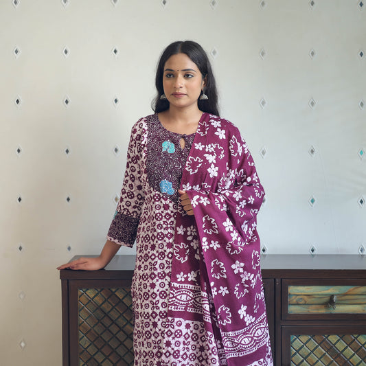 Batik Print Cotton Kurta with Palazzo & Dupatta Suit Set 09