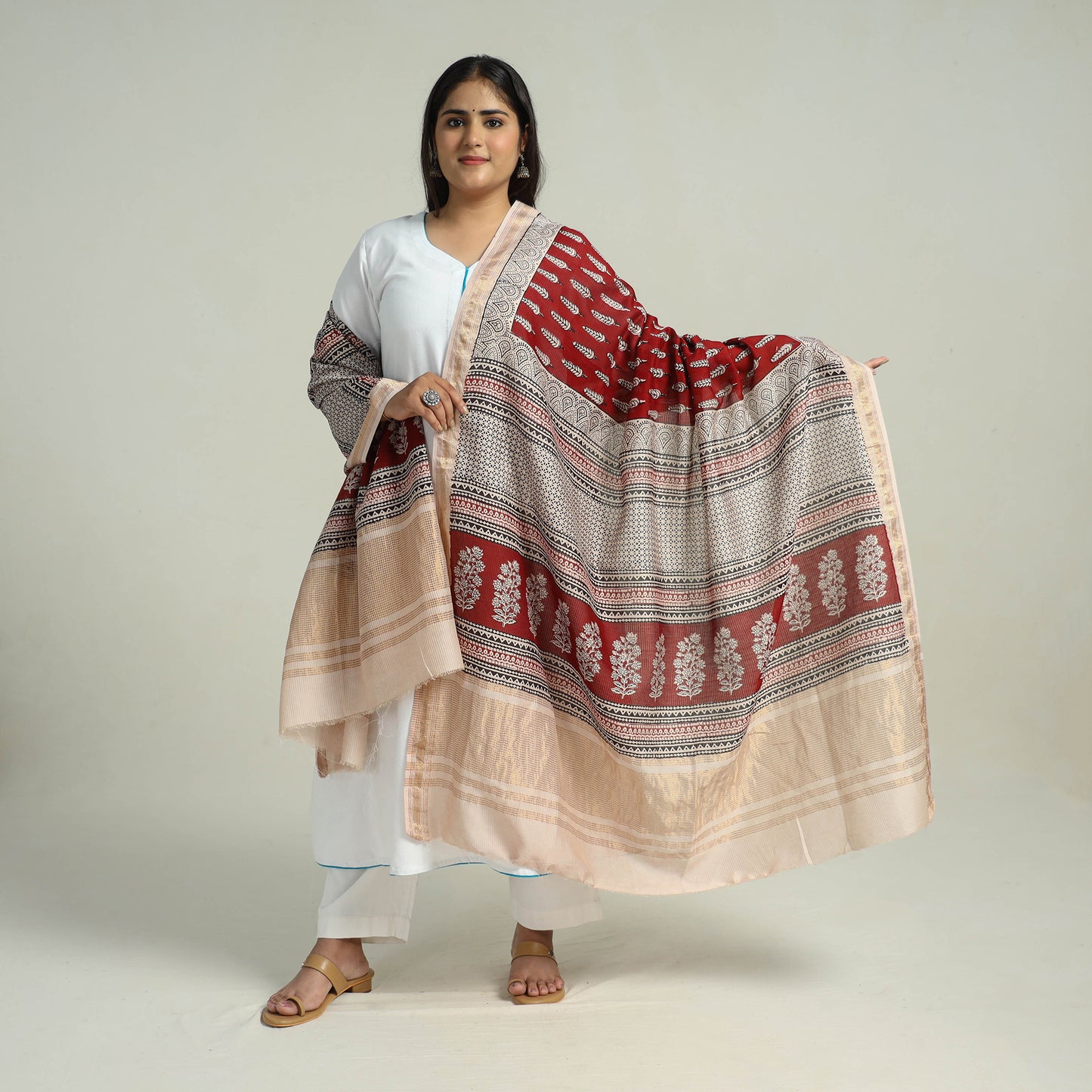 Red - Traditional Maheshwari Silk Bagh Print Dupatta 14