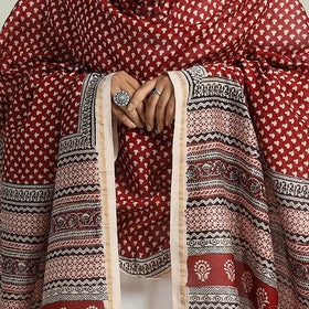 Red - traditional maheshwari silk bagh dupatta 15