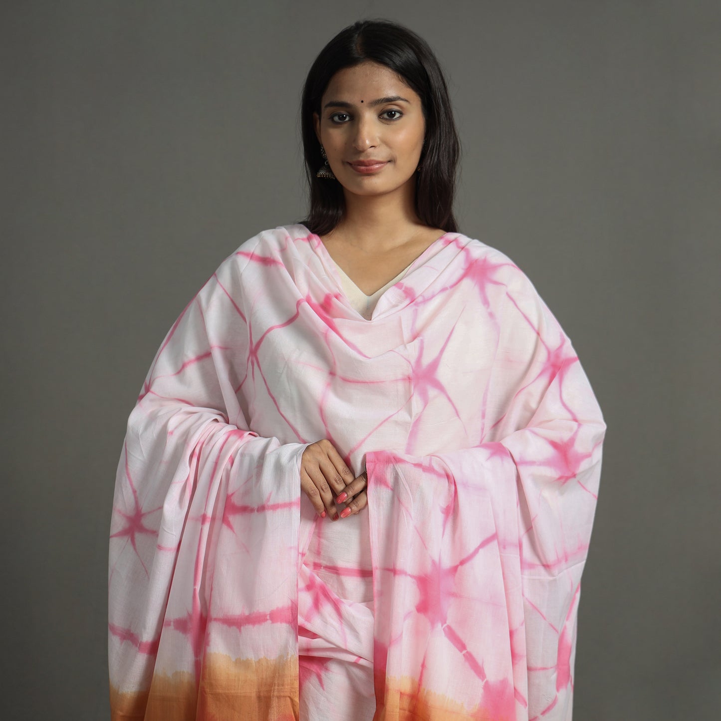 White - Shibori Tie-Dye Cotton Dupatta with Tassels 102