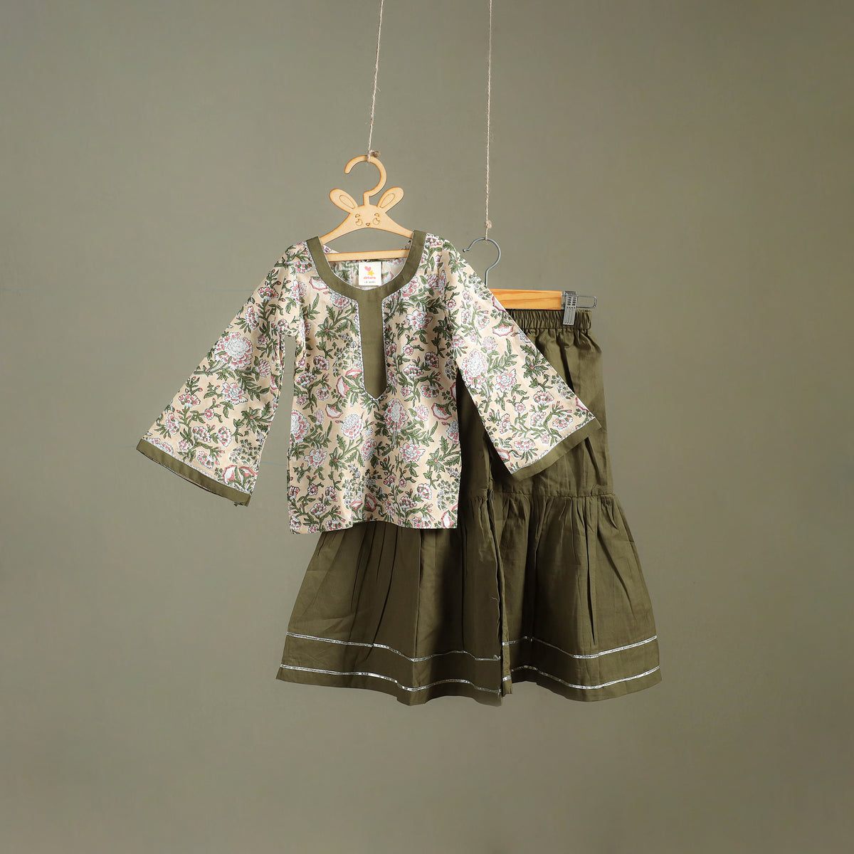 Girls Gota Work Floral Block Print Cotton Kurta with Sharara Set (3-4 Years) 01