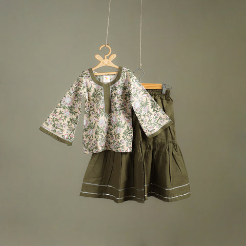 Girls Gota Work Floral Block Print Cotton Kurta with Sharara Set (3-4 Years) 01
