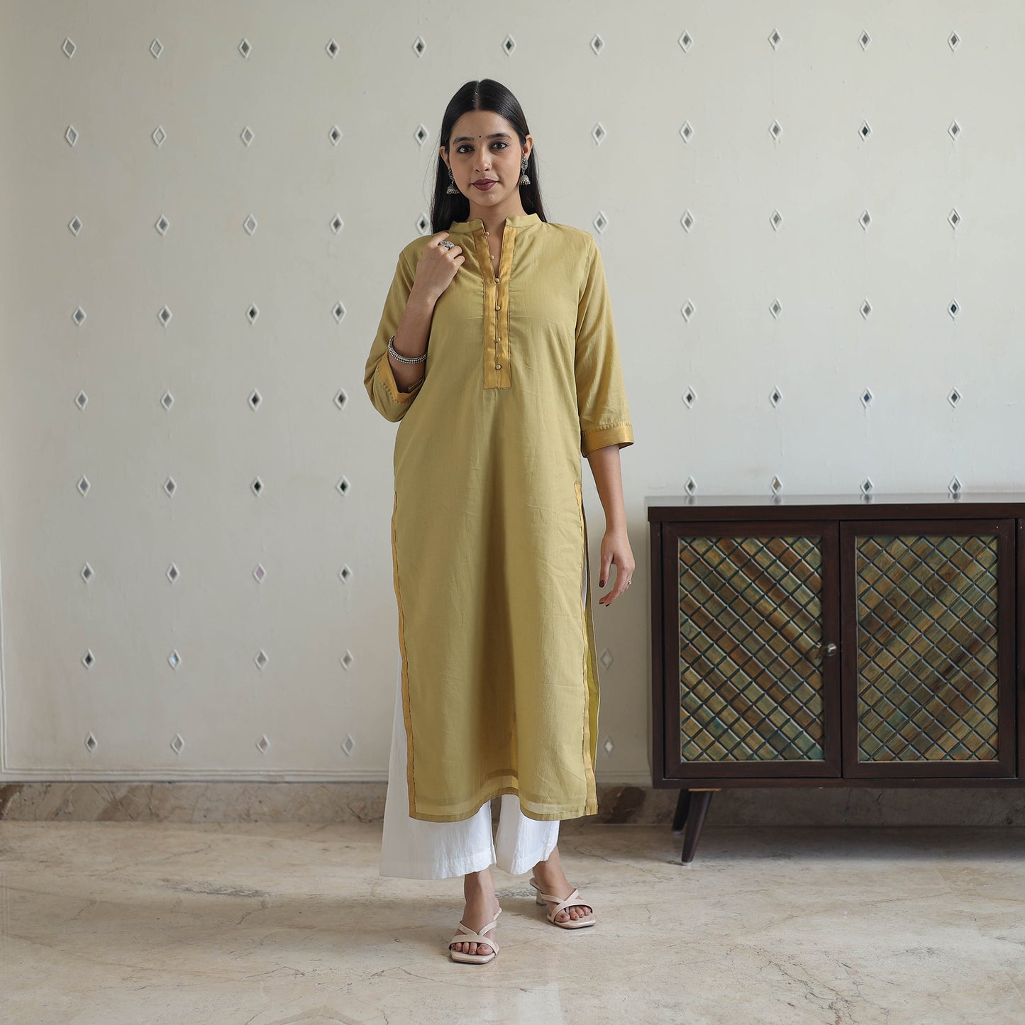 Aarohi Light Mehndi Green Mangalagiri Cotton Kurta