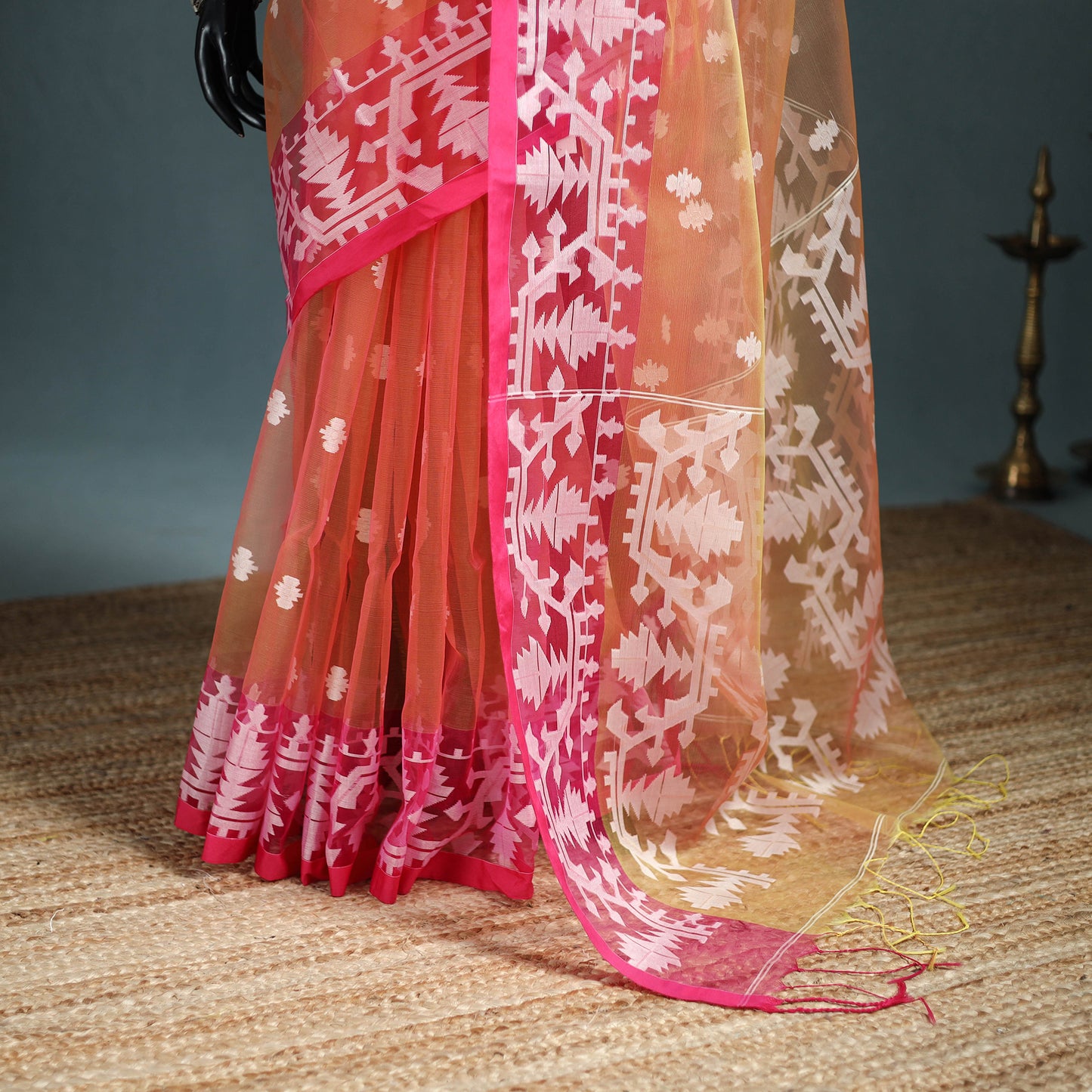 Bengal Pure Muslin Handloom Jamdani Saree 25