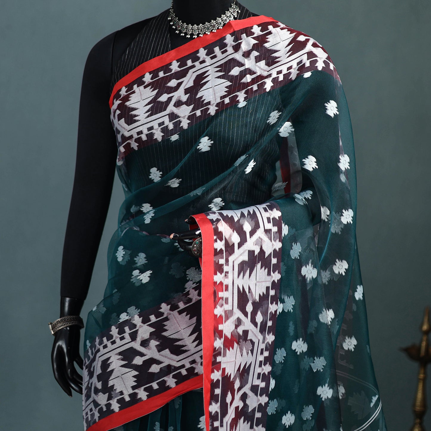 Bengal Pure Muslin Handloom Jamdani Saree 26