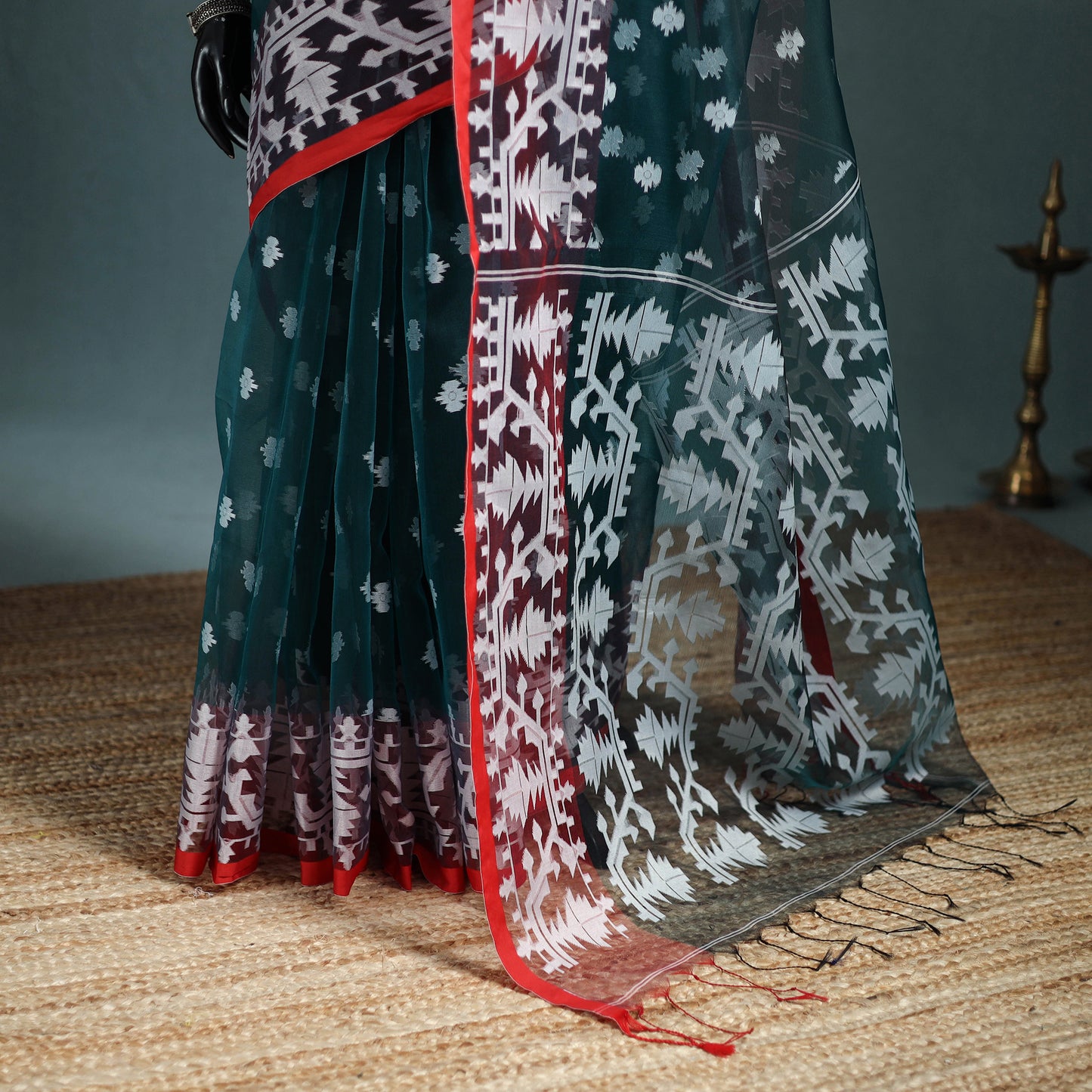 Bengal Pure Muslin Handloom Jamdani Saree 26