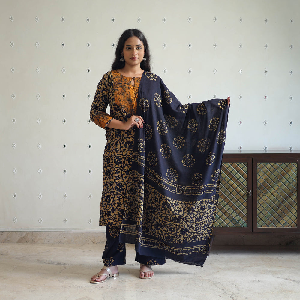 Batik Print Cotton Kurta with Palazzo & Dupatta Suit Set 07