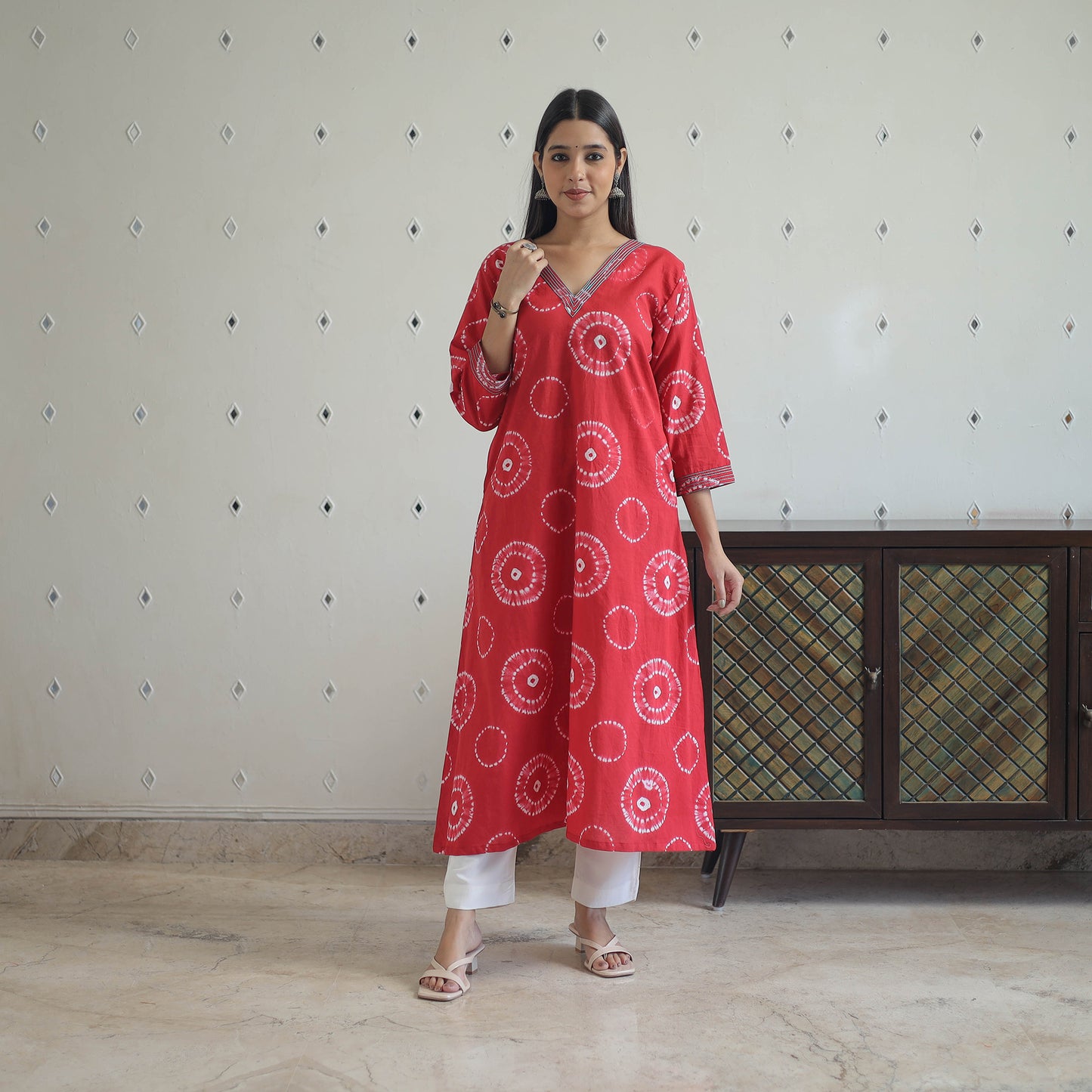 Red - A-Line Tie & Dye Cotton Shibori Kurta 04