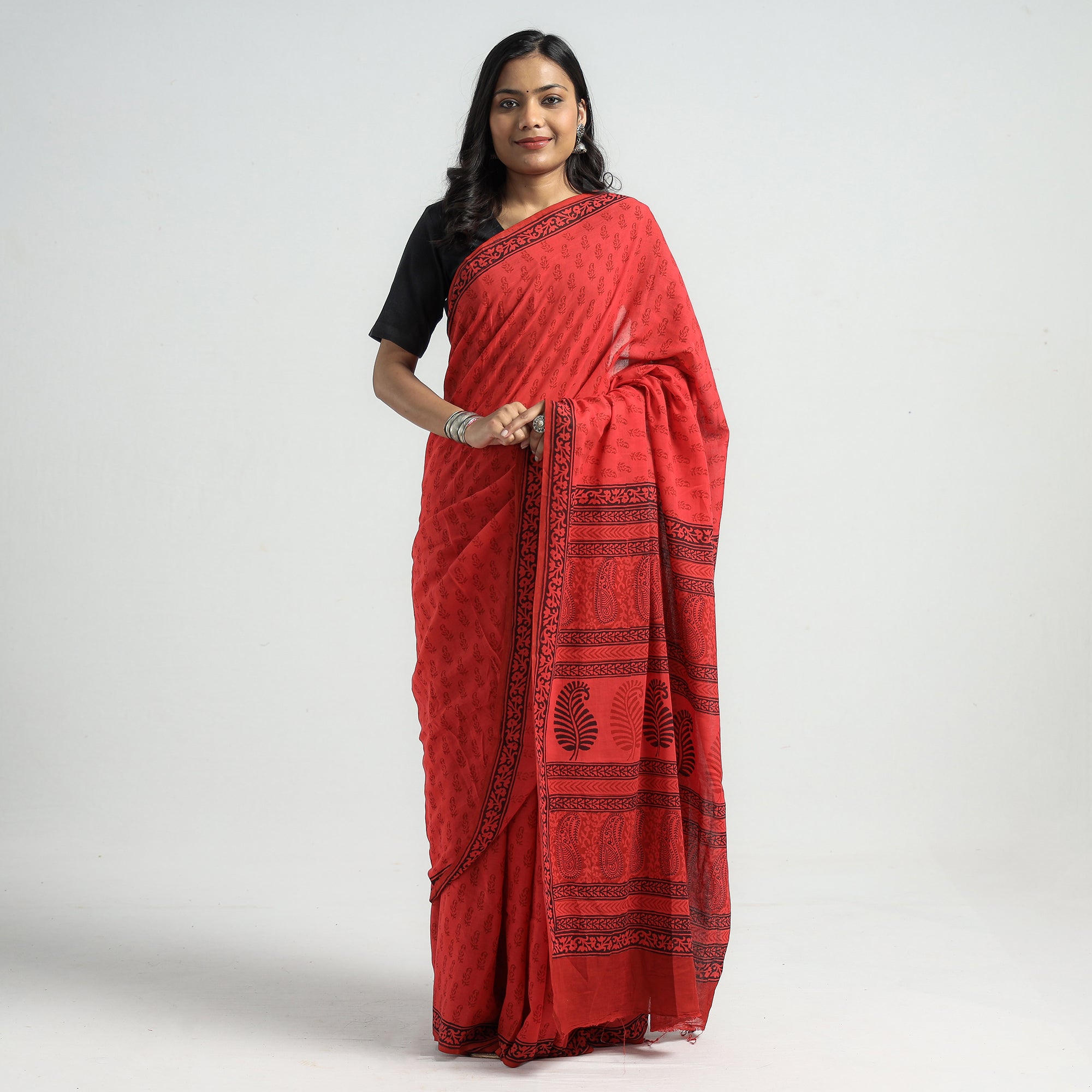 Embroidery Cotton Sarees - iTokri आई.टोकरी