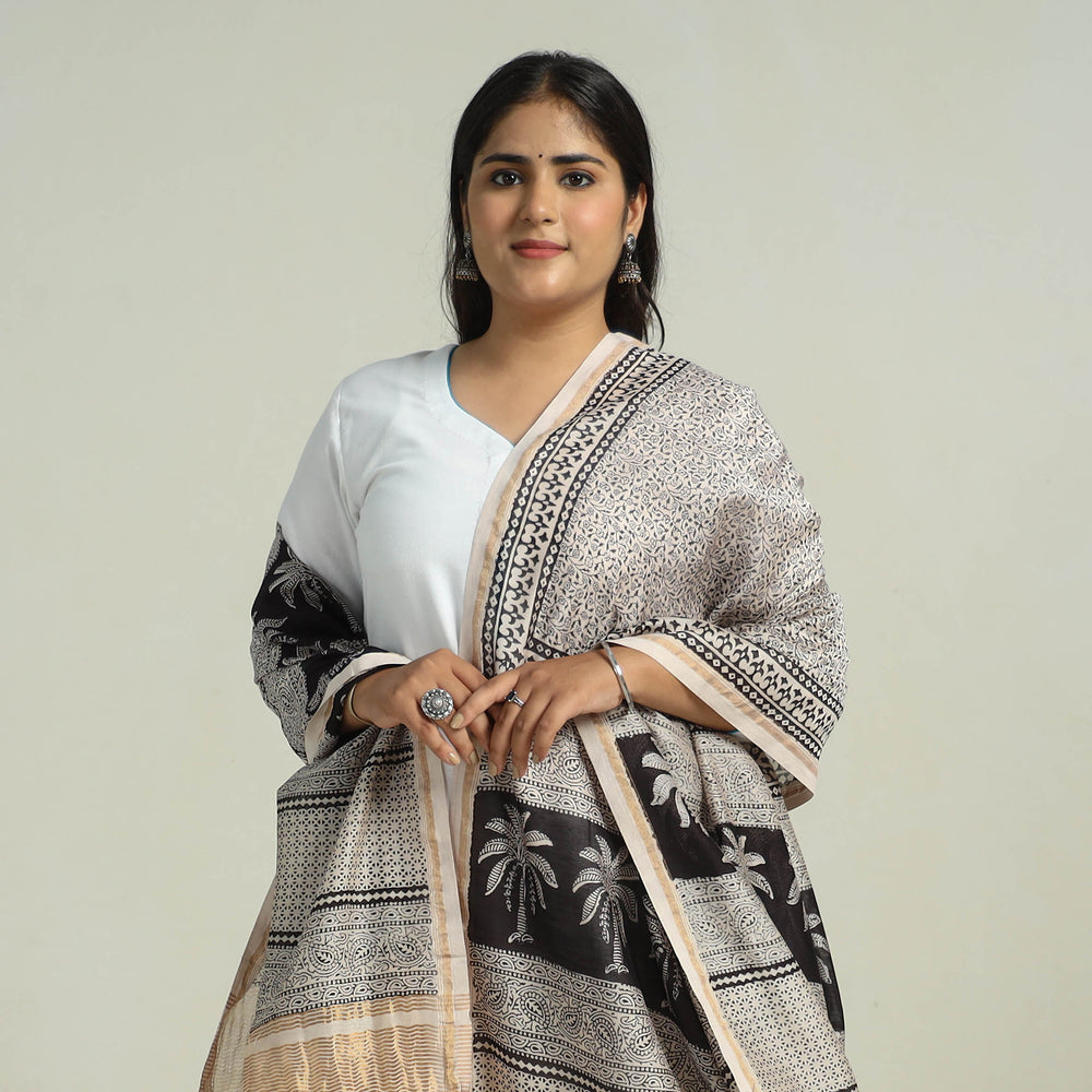 Grey - Traditional Maheshwari Silk Bagh Print Dupatta 33