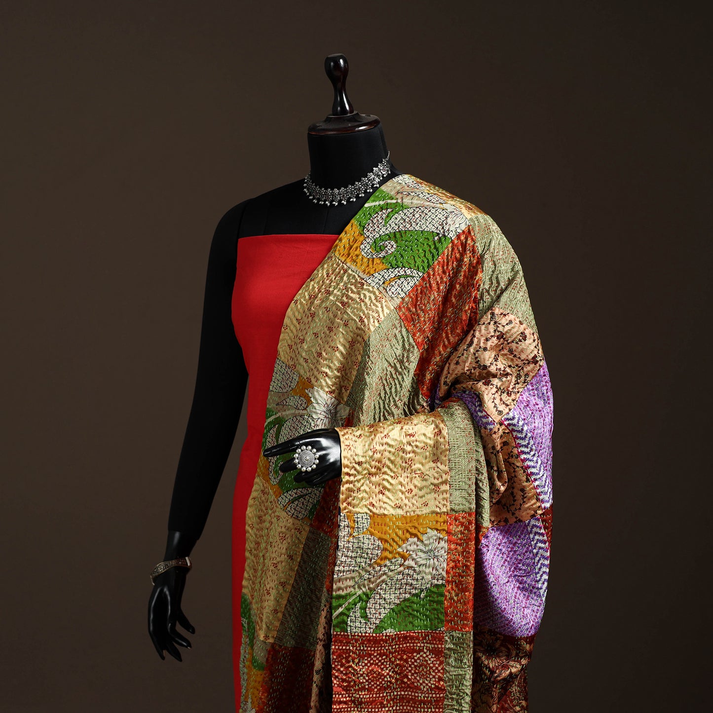 Bengal Hand Embroidery Patchwork Reversible Silk Kantha Dupatta 03