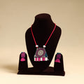 Buy Handmade Fabart Necklace Set