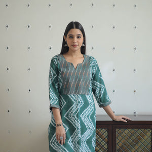 Green - Patchwork Tie & Dye Cotton Straight Shibori Kurta 10