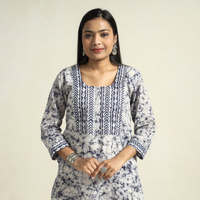 Buy Kutch Batik Printed Cotton Straight Kurta for Women