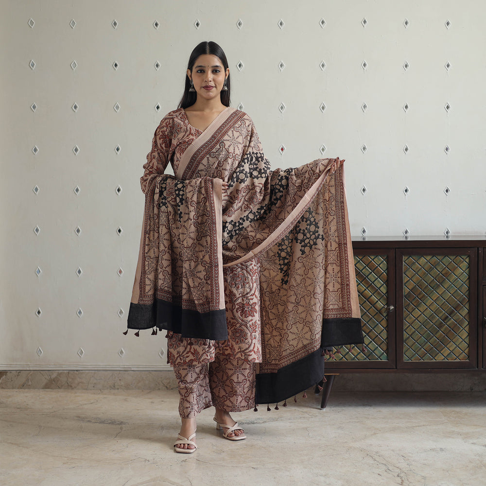 Brown - Block Printed Cotton Ajrakh Kurta Set 06