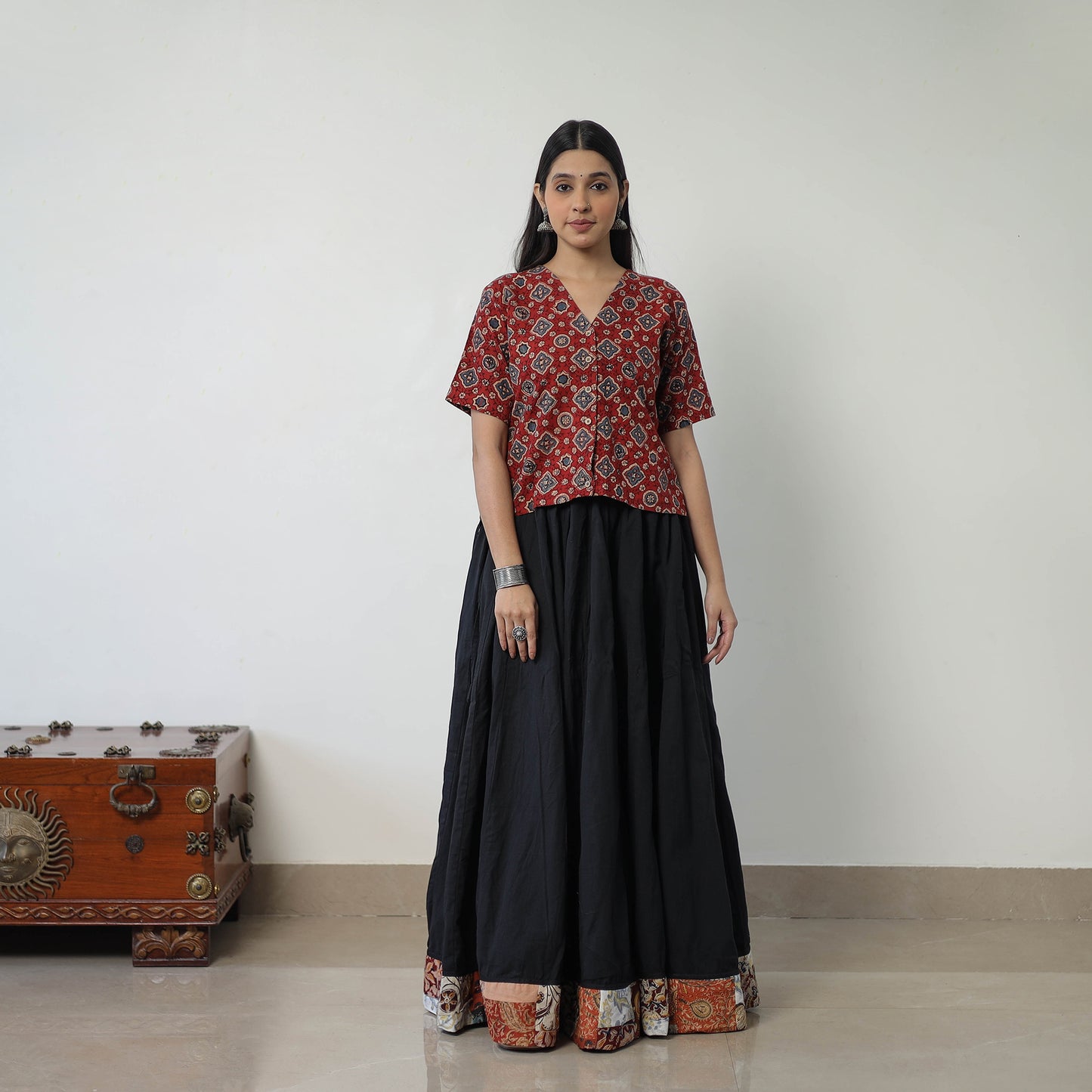 24 Kali Plain Cotton Skirt with Patchwork Border 02