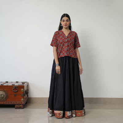 24 Kali Plain Cotton Skirt with Patchwork Border 02