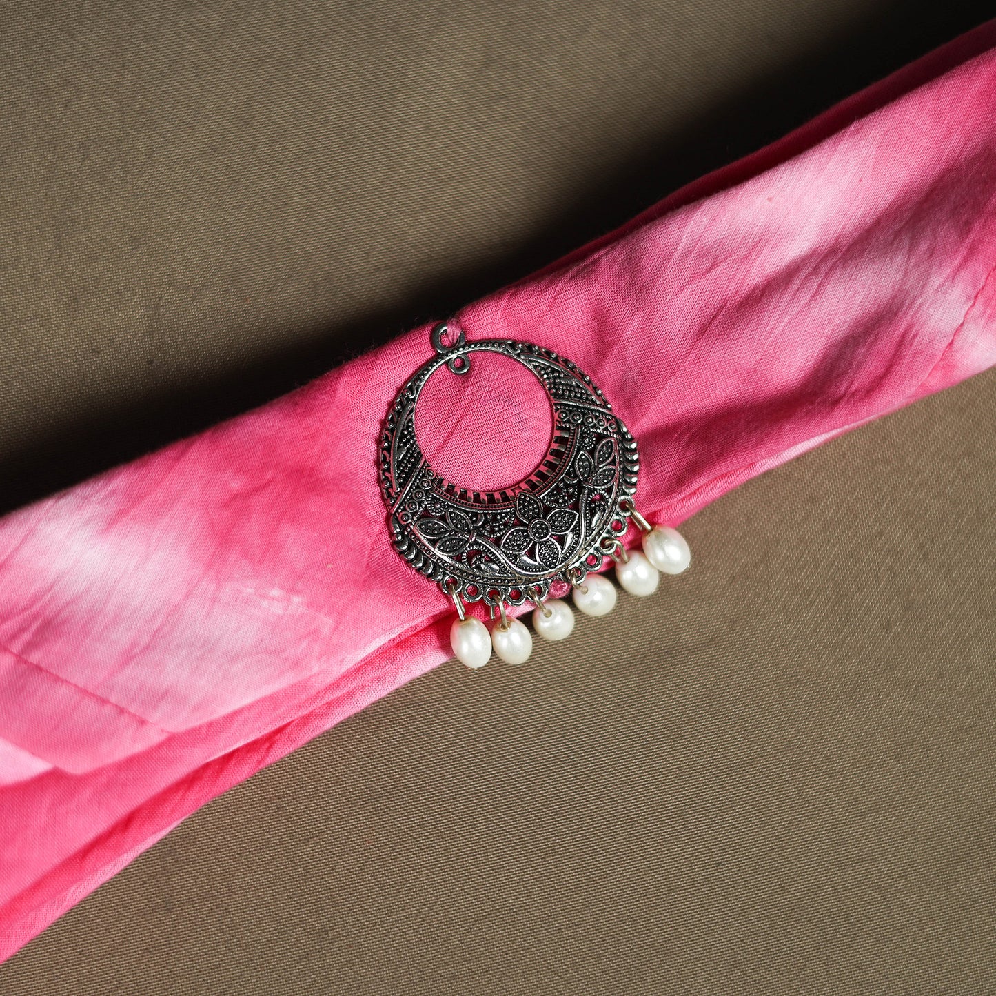 Shibori Tie-Dye Cotton Brooch Scarf 27