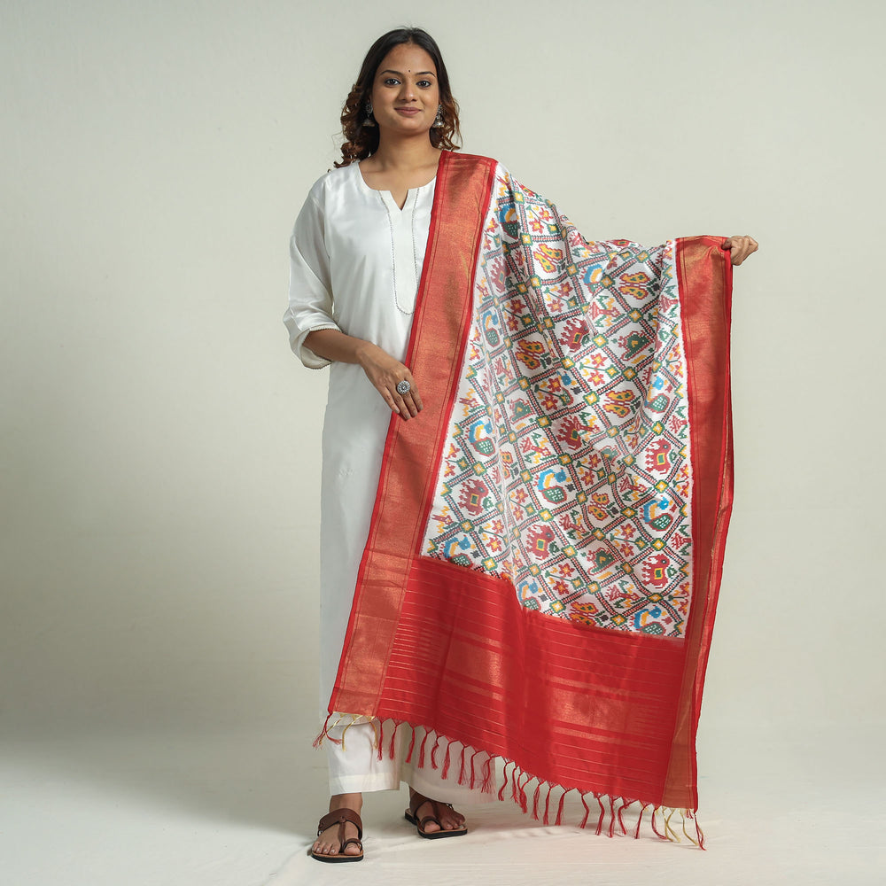 handwoven pochampally dupatta