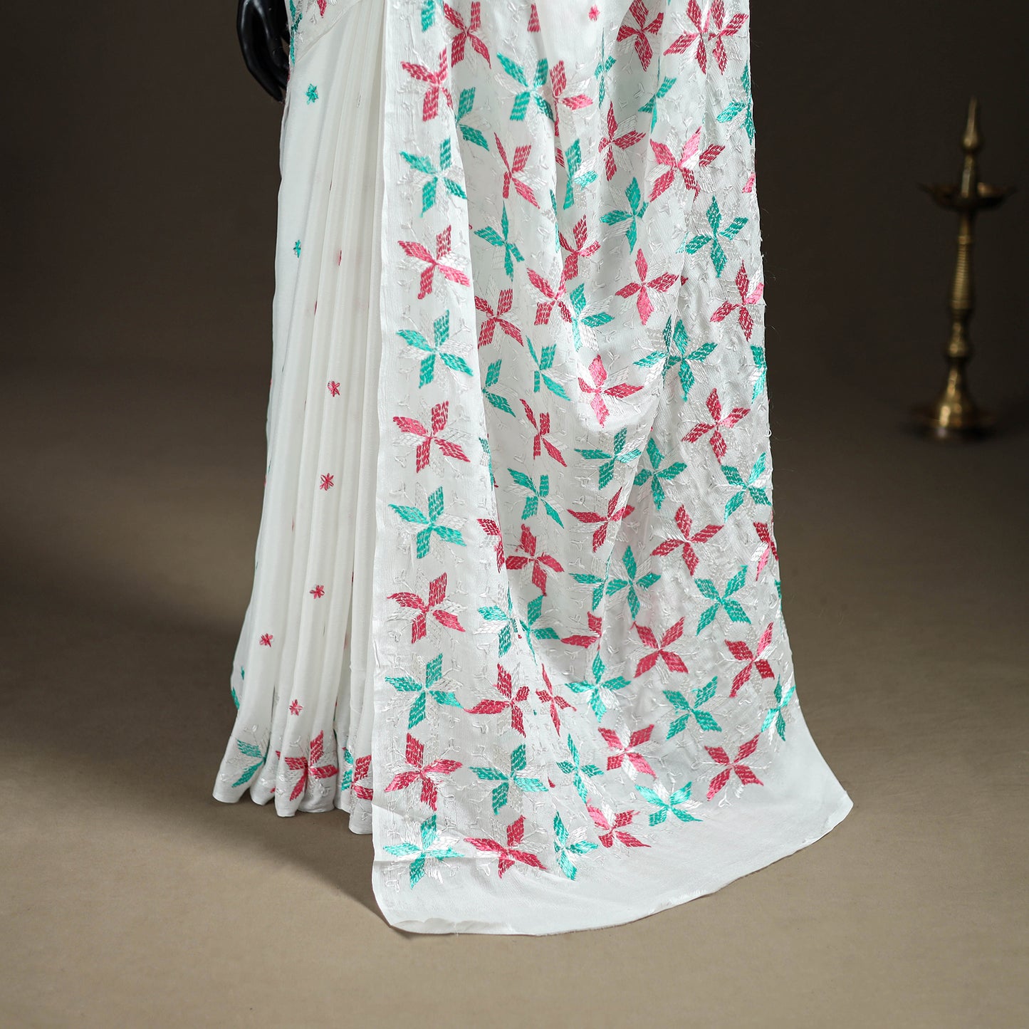 Chinon Silk Hand Embroidery Phulkari Saree 03