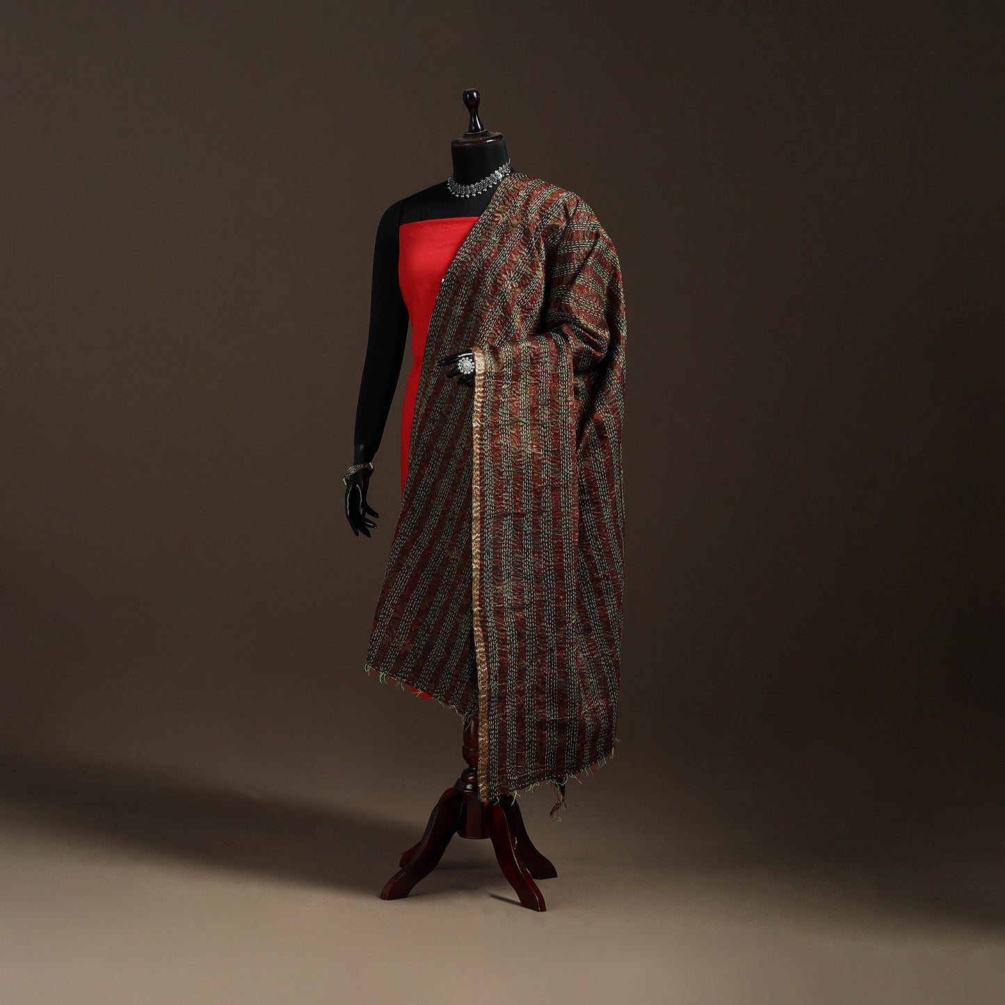 Bengal Hand Embroidery Patchwork Reversible Silk Kantha Dupatta 08