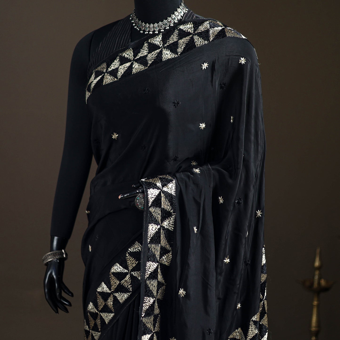 Chinon Silk Hand Embroidery Phulkari Saree 13