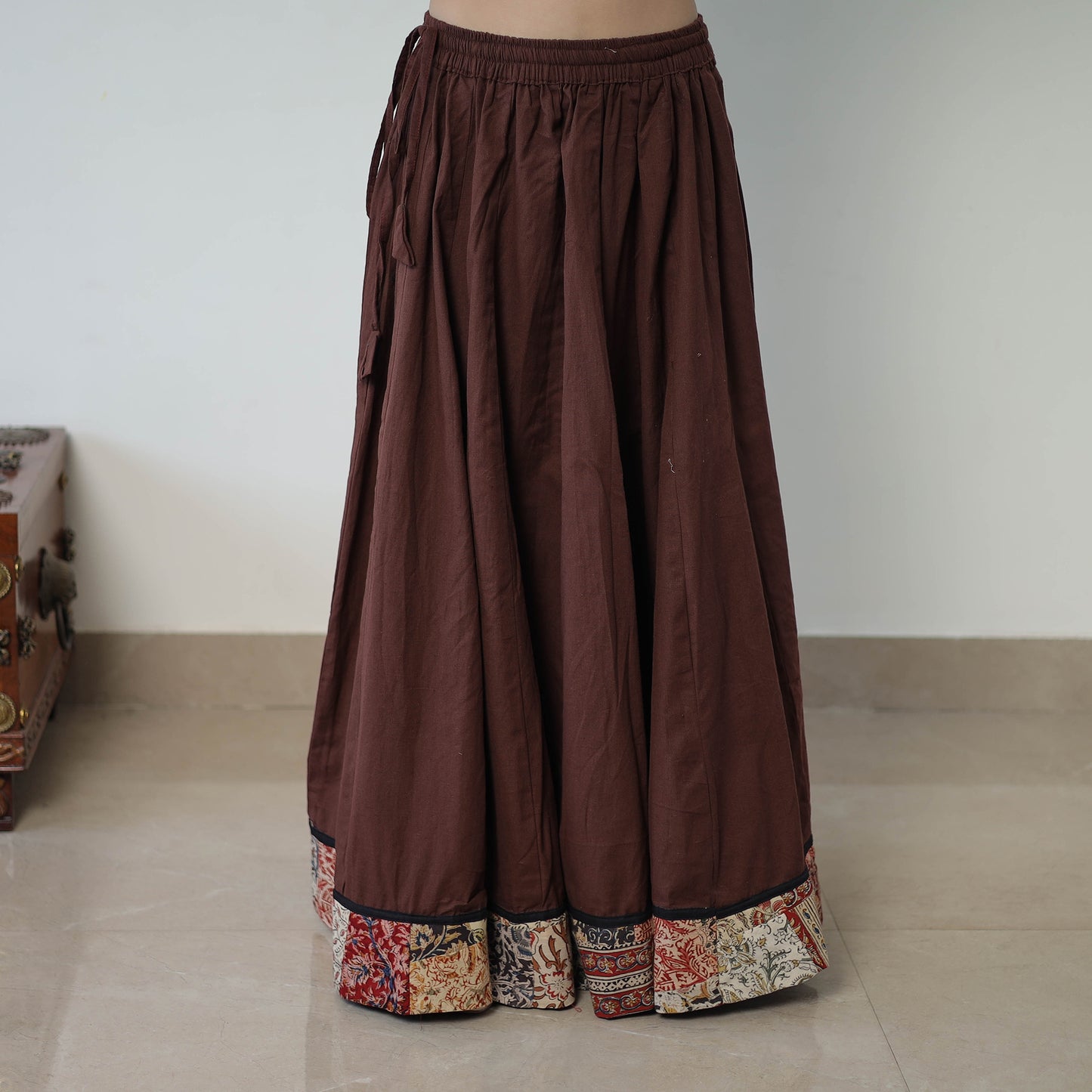 24 Kali Plain Cotton Skirt with Patchwork Border 04