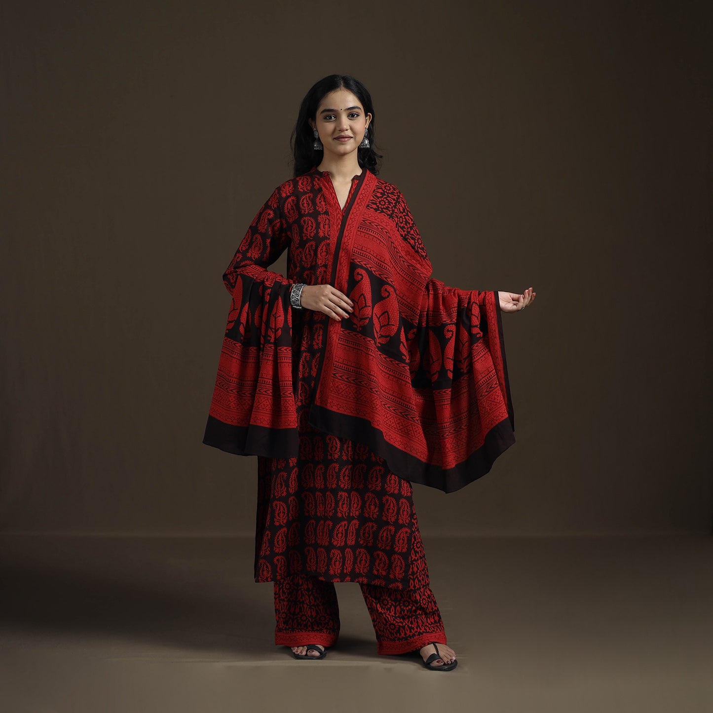 Natural Dyed Hand Block Bagh Print Cotton Suit Set with Dupatta for Women 26