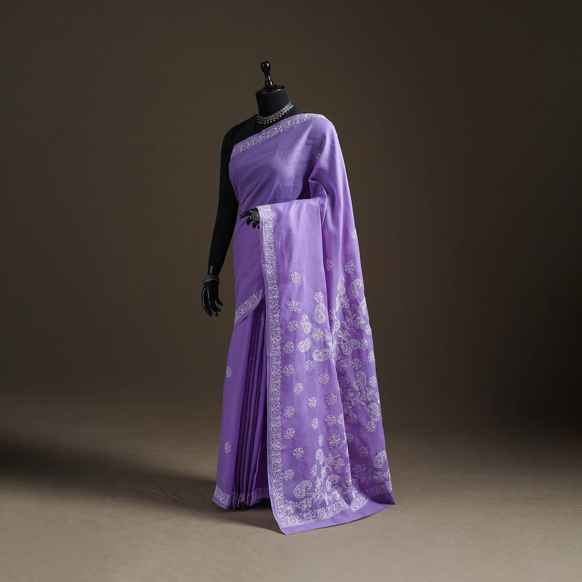 Hand Embroidered Terivoile Cotton Lucknowi Chikankari Saree 07