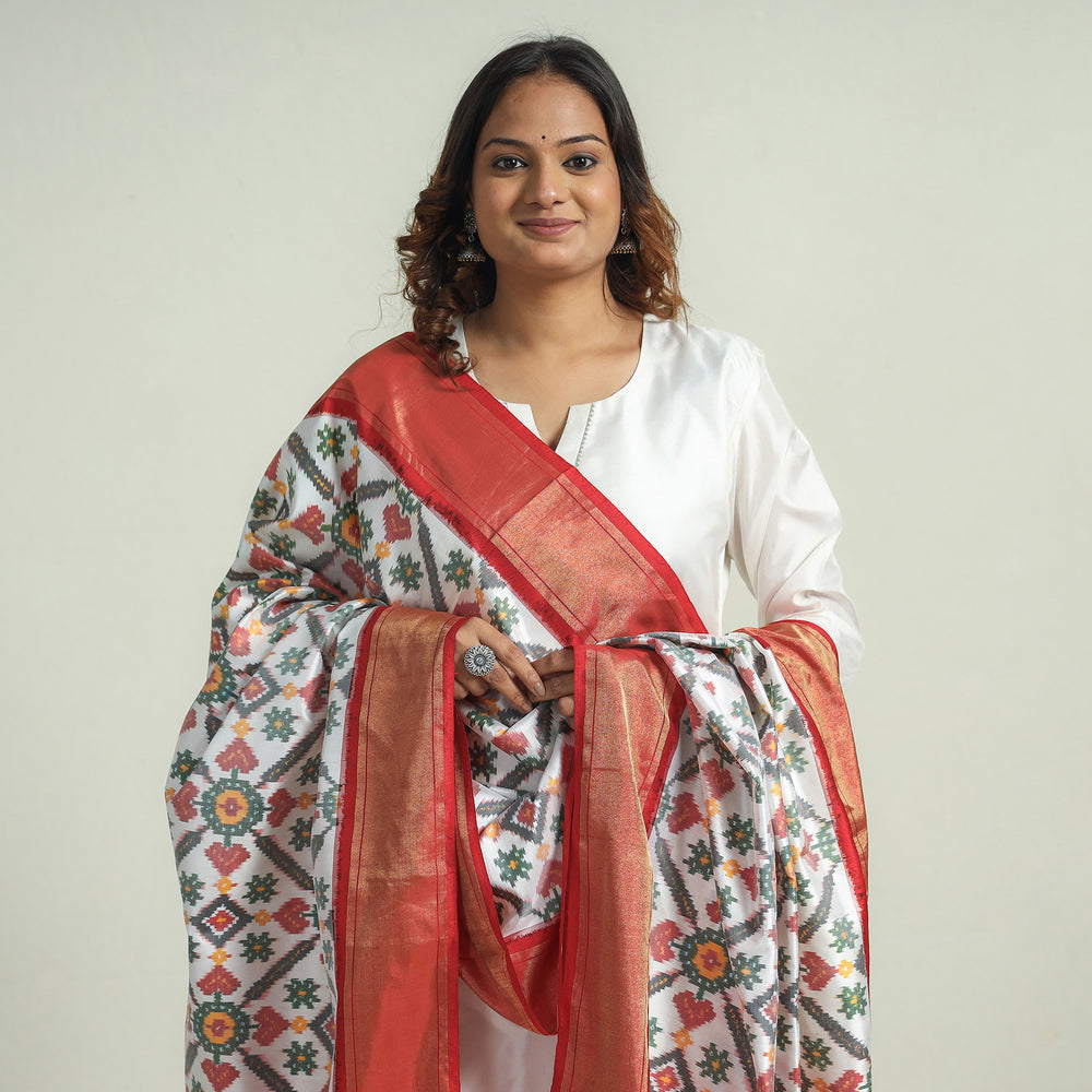 handwoven pochampally dupatta