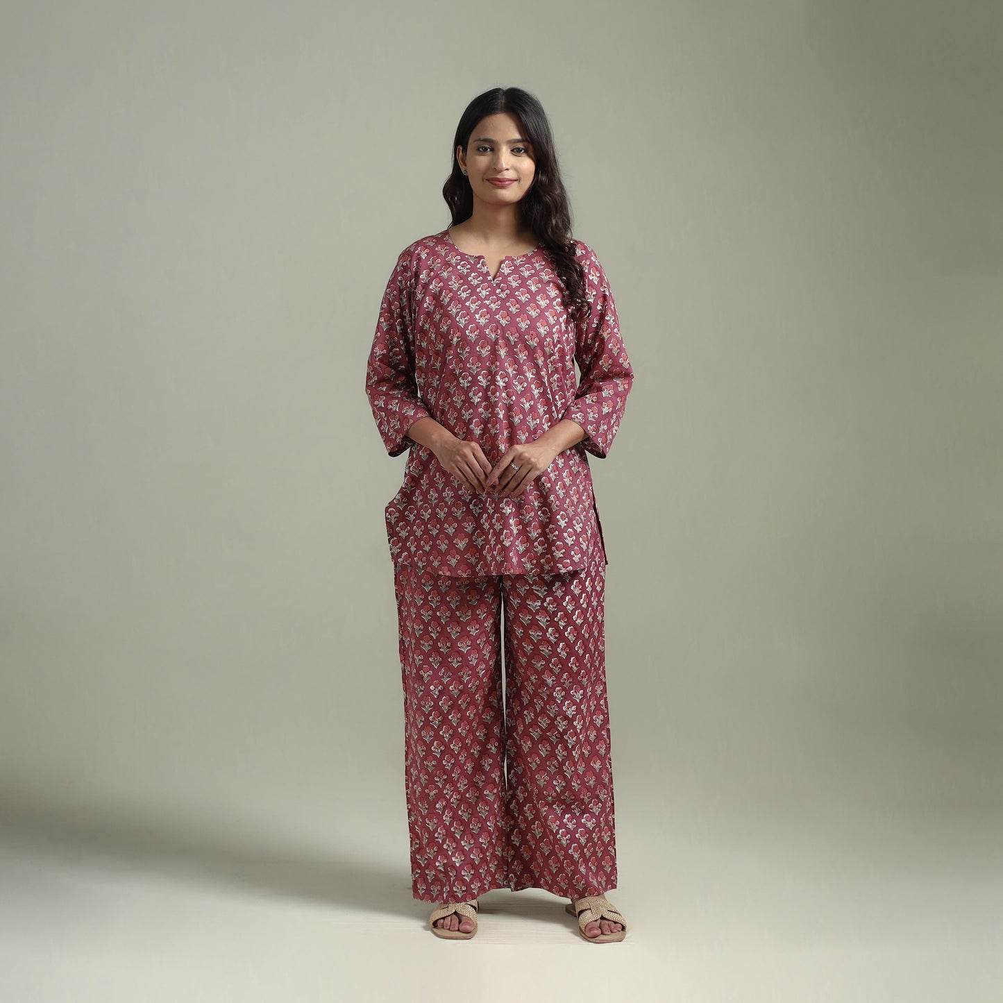 Sanganeri Floral Printed Cotton Night Suit for Women 01