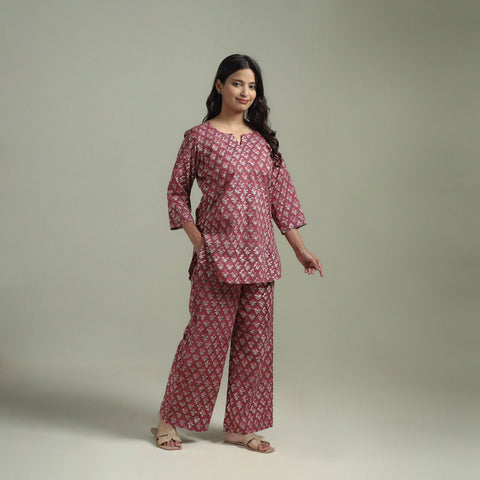 Sanganeri Floral Printed Cotton Night Suit for Women 01