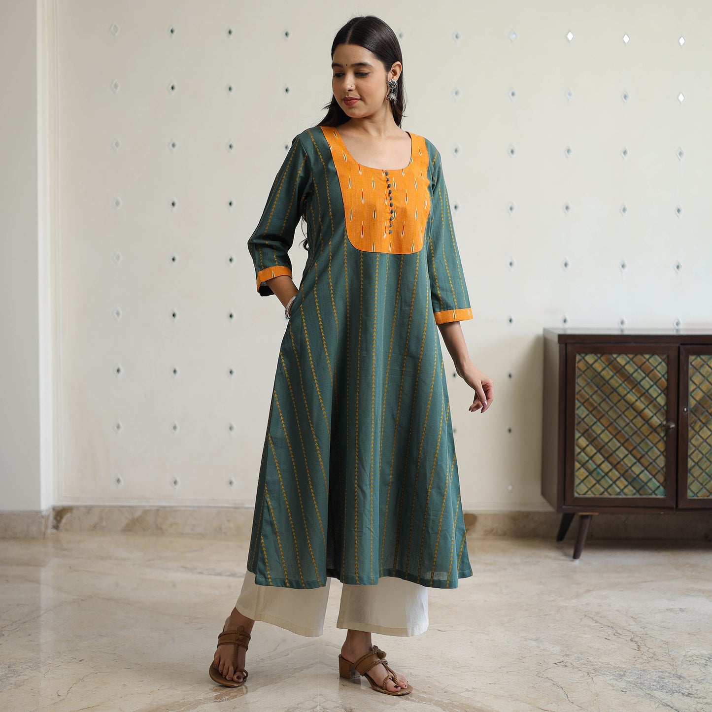 Buy Jacquard Weave Cotton Kurta with Ikat Patchwork 16 Online at iTokri.com