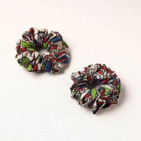 Handmade Fabart Rubber Band/Scrunchies (Set of 2) 04