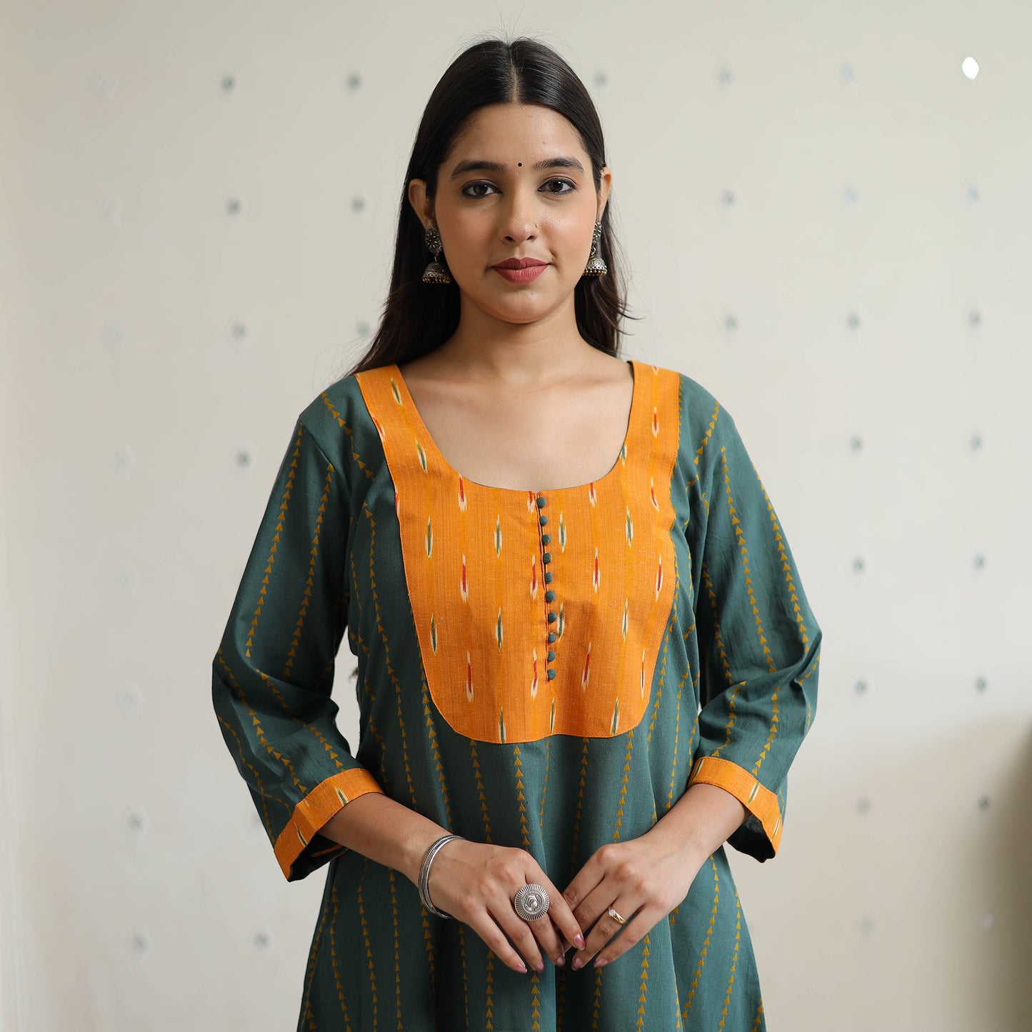 Buy Jacquard Weave Cotton Kurta with Ikat Patchwork 16 Online at iTokri.com