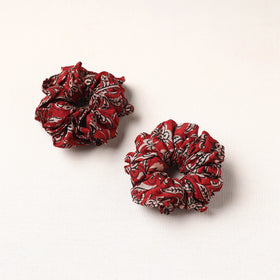 Handmade Fabart Rubber Band/Scrunchies (Set of 2) 06