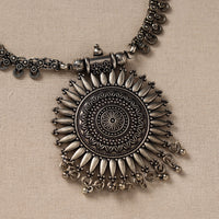 Antique Finish Oxidised White Metal Necklace 67