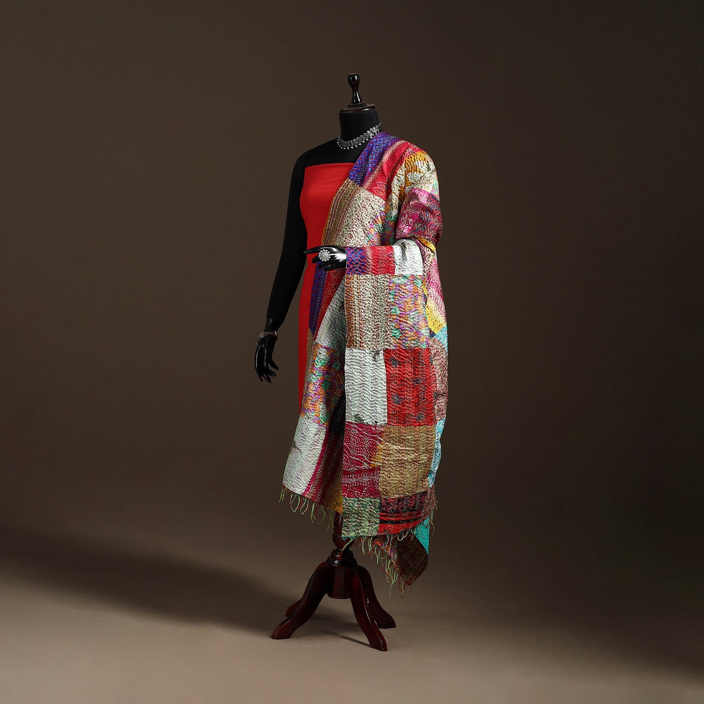 Bengal Hand Embroidery Patchwork Reversible Silk Kantha Dupatta 20