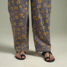 Sanganeri Floral Printed Cotton Night Suit for Women 19