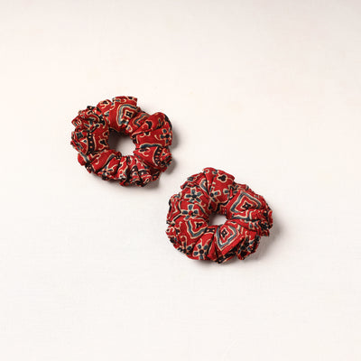 Handmade Fabart Rubber Band/Scrunchies (Set of 2) 19
