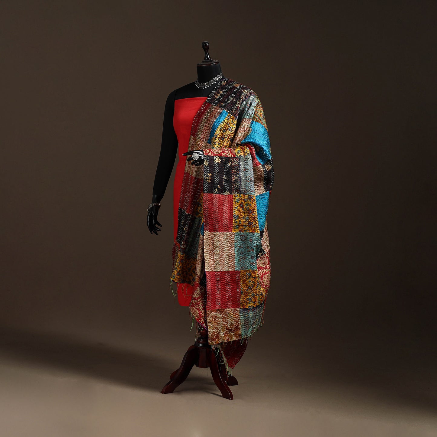 Bengal Hand Embroidery Patchwork Reversible Silk Kantha Dupatta 23