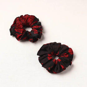 Handmade Fabart Rubber Band/Scrunchies (Set of 2) 28