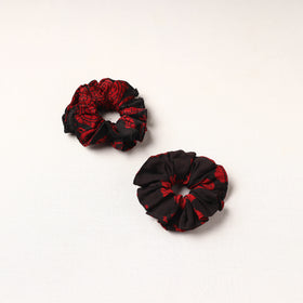 Handmade Fabart Rubber Band/Scrunchies (Set of 2) 28
