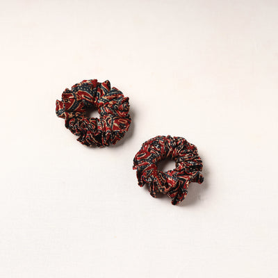 Handmade Fabart Rubber Band/Scrunchies (Set of 2) 35