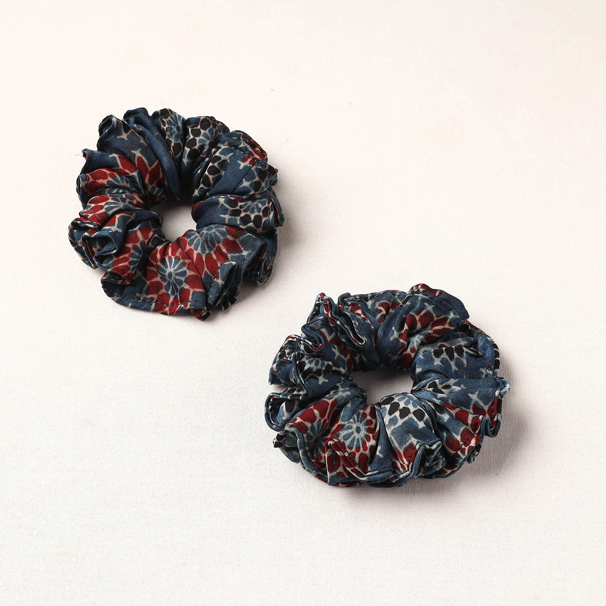 Handmade Fabart Rubber Band/Scrunchies (Set of 2) 36