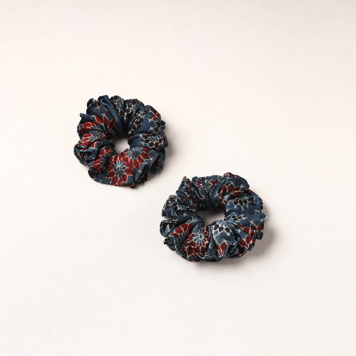 Handmade Fabart Rubber Band/Scrunchies (Set of 2) 36