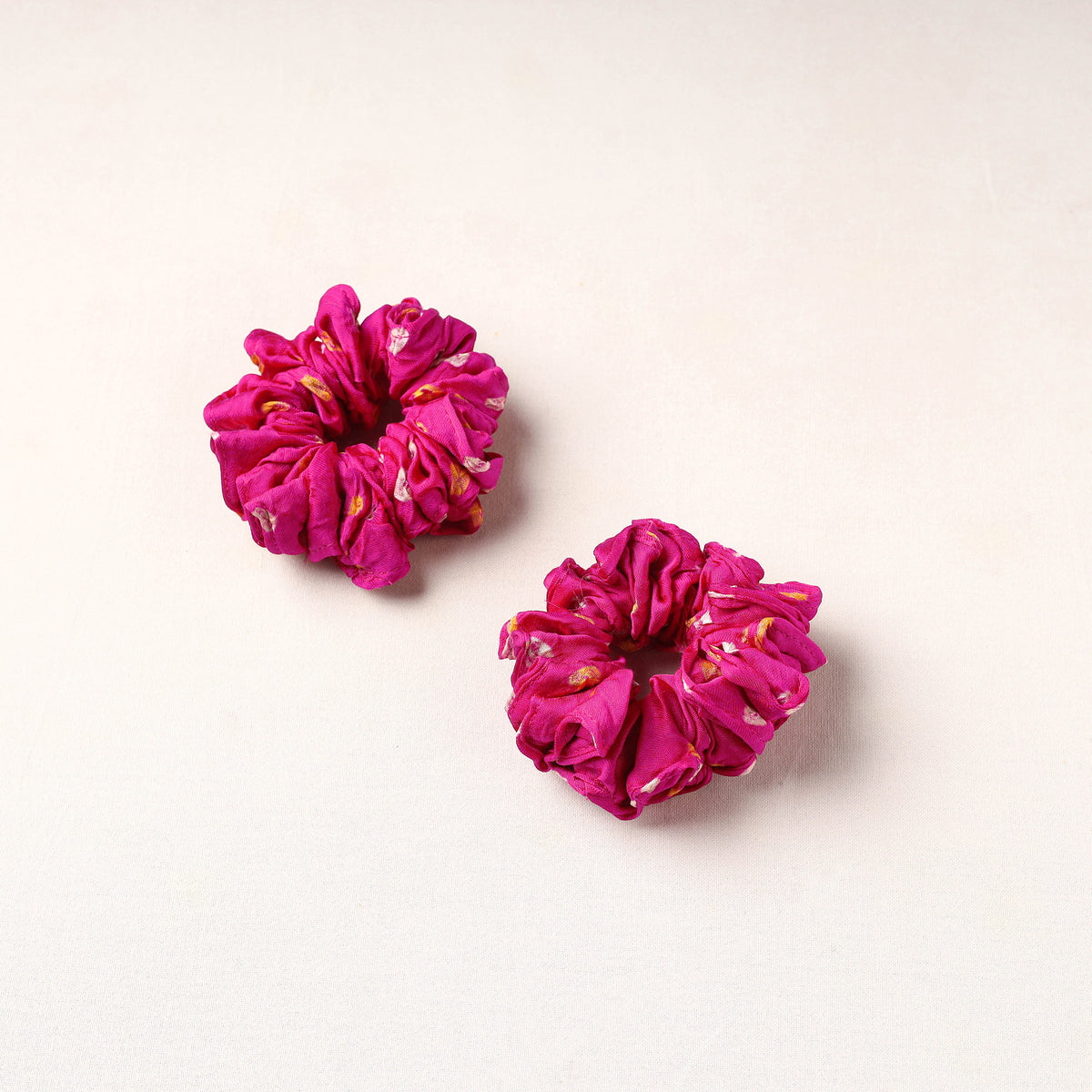 Handmade Fabart Rubber Band/Scrunchies (Set of 2) 37