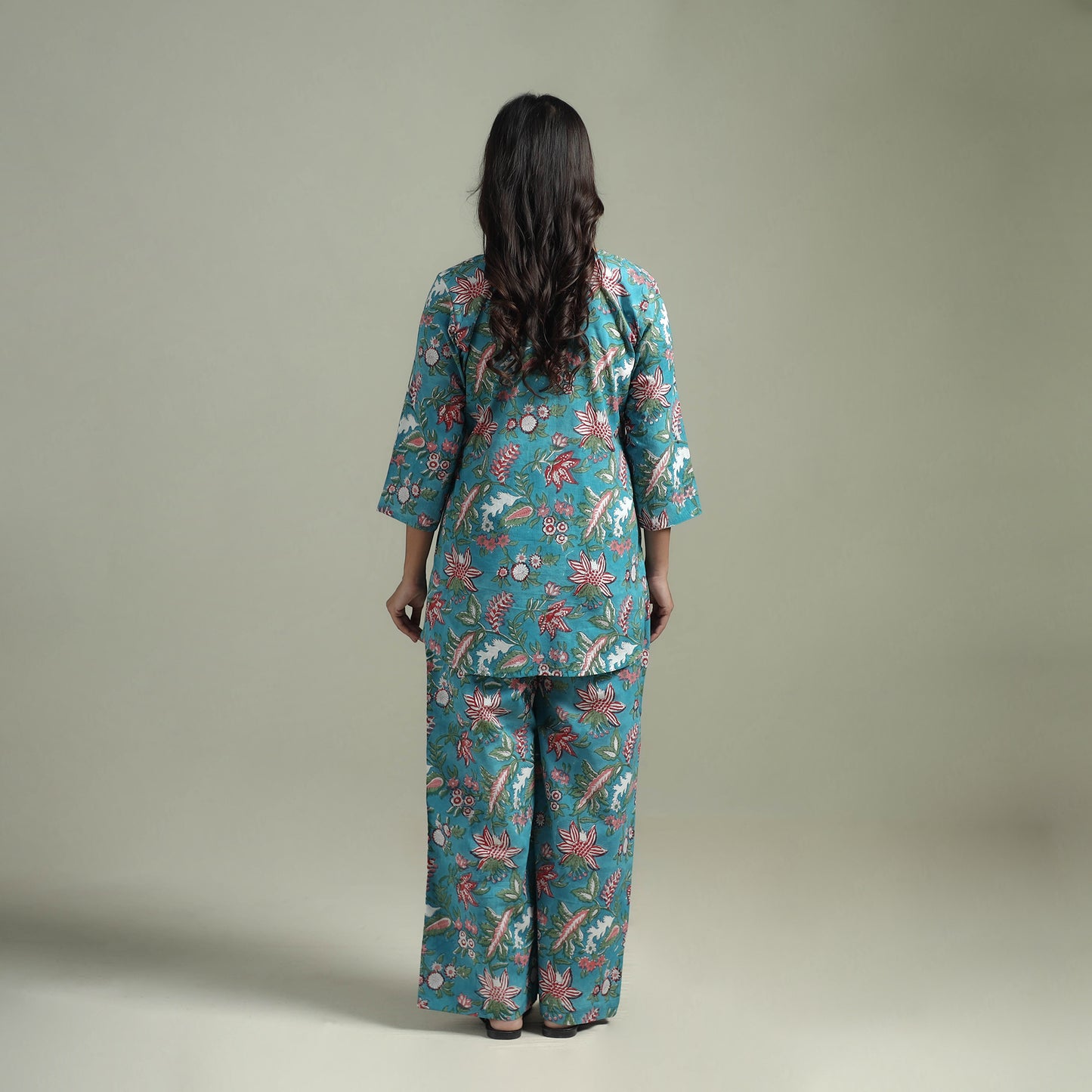 Sanganeri Floral Printed Cotton Night Suit for Women 04